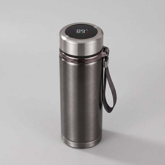 Isolierflasche aus Edelstahl mit LED-Temperaturanzeige im Verschluss