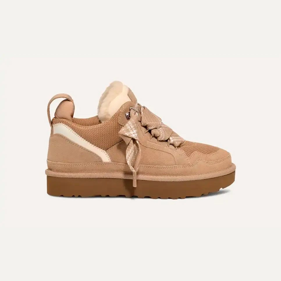 Damen-Winterstiefel aus sandfarbenem Veloursleder mit Kunstpelz-Futter