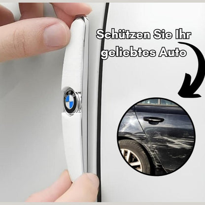 Selbstklebender Kantenschutz aus Kunststoff an der Autotür