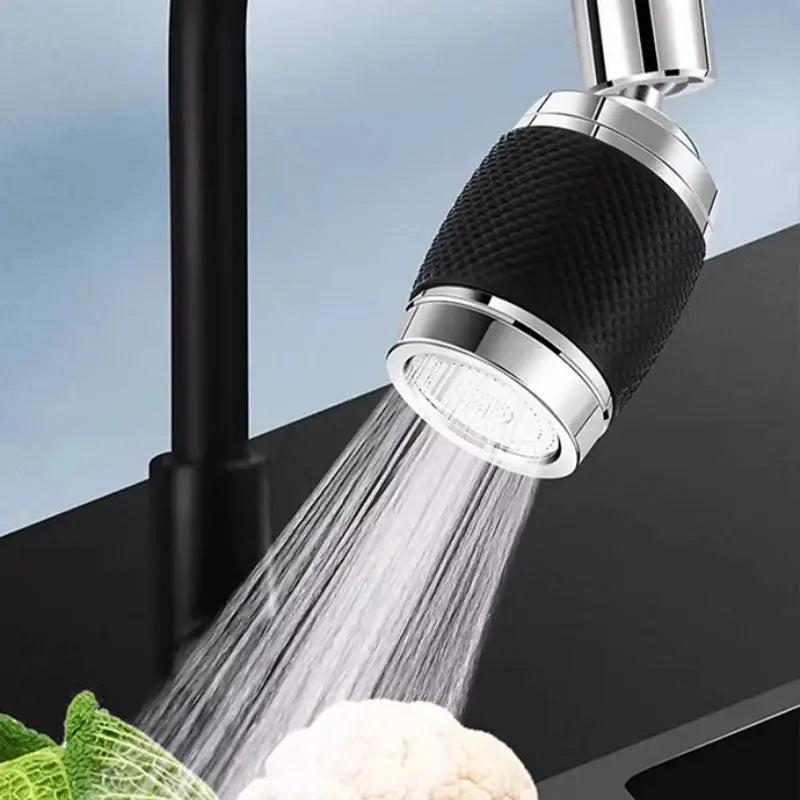 360° Wasserhahn-Aufsatz – Spritzschutz, drehbar & werkzeuglos montierbar