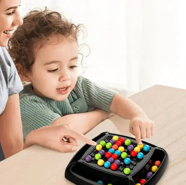 Strategiespiel ohne Bildschirm – Familienspaß, Logiktraining & Konzentration