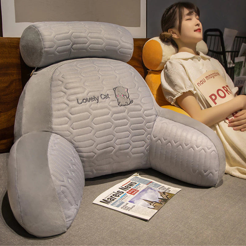Coussin triangulaire ergonomique – Soutien et confort parfaits pour le dos, la nuque et les jambes !